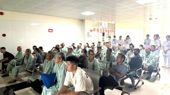 BỆNH VIỆN ĐA KHOA KHU VỰC MÓNG CÁI TỔ CHỨC SINH HOẠT CÂU LẠC BỘ BỆNH NHÂN HEN – COPD NĂM 2026