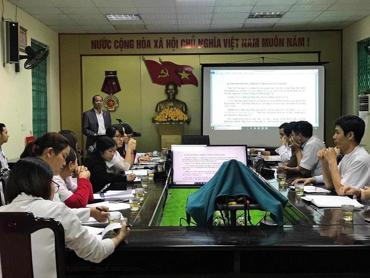 C:\Users\Hoang Gia\Desktop\VB ĐIỀU HÀNH CHUNG\TRUYỀN THÔNG GD-SK\6f663ed662e280bcd9f3.jpg